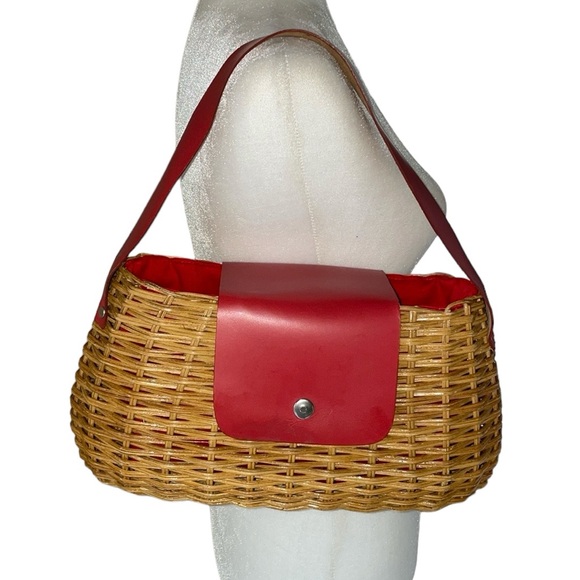 Wicker Shoulder Bag Purse with Red leather strap - Picture 1 of 14